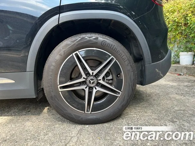 Mercedes-Benz EQA — фото 2