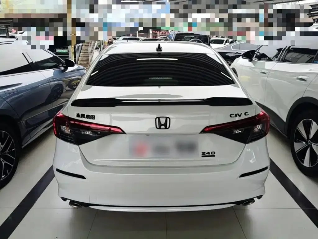 Honda Civic — фото 7