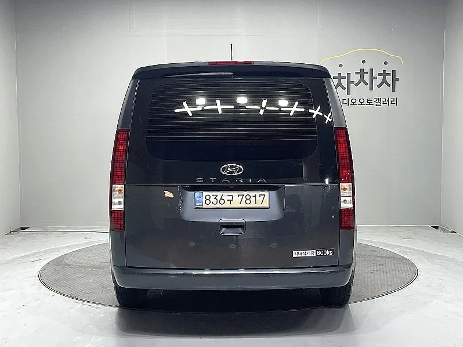 Hyundai Staria — фото 2