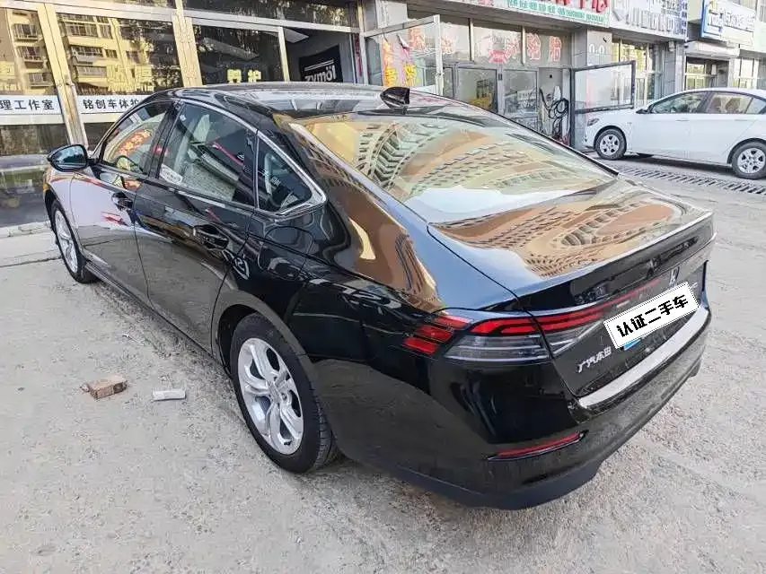 Honda Accord — фото 4
