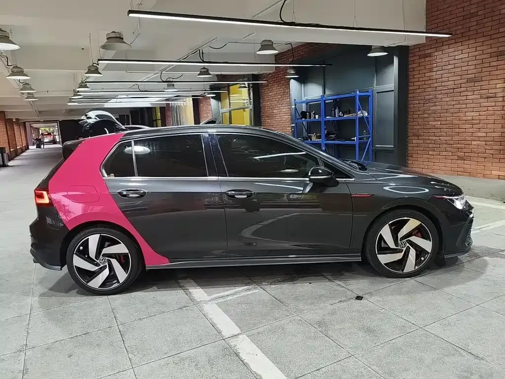 Volkswagen Golf GTI — фото 4