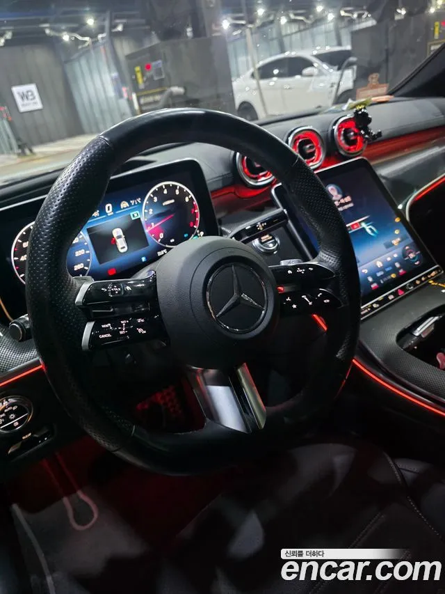 Mercedes-Benz C-Class — фото 10