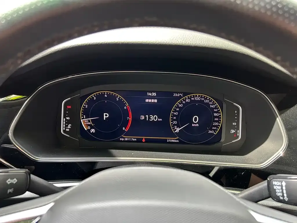Volkswagen Passat — фото 8