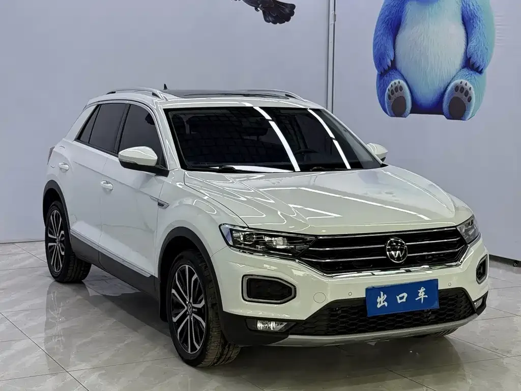 Volkswagen T-Roc — фото 9