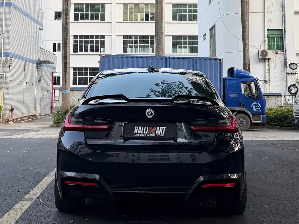 BMW i3 — фото 7