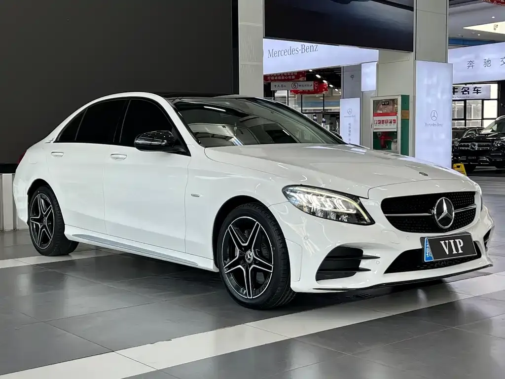 Mercedes-Benz C-Class — фото 2