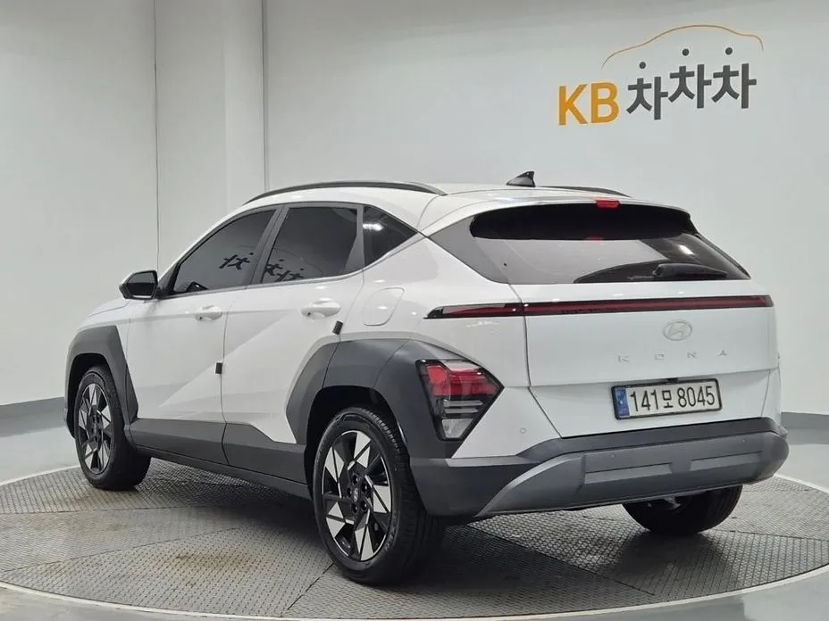 Hyundai Kona — фото 9