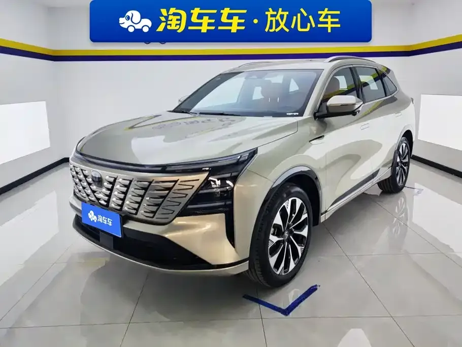 Changan CS75 PLUS — фото 1