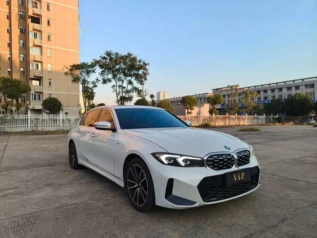 BMW 3 Series — фото 10