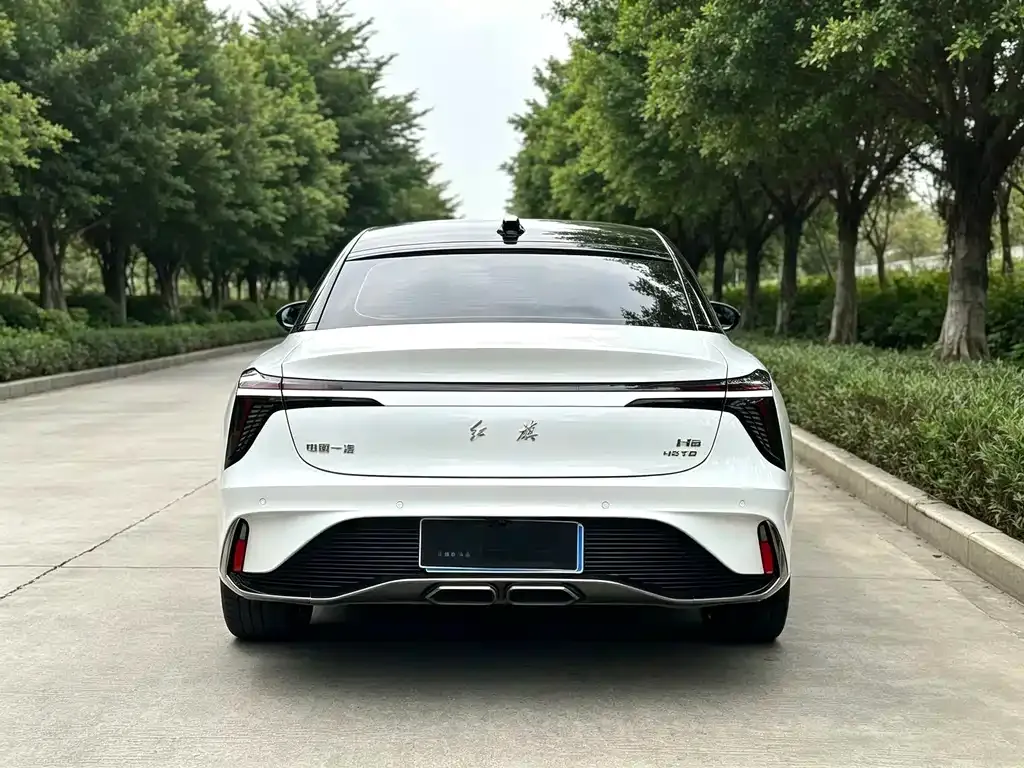 Hongqi H6 — фото 3
