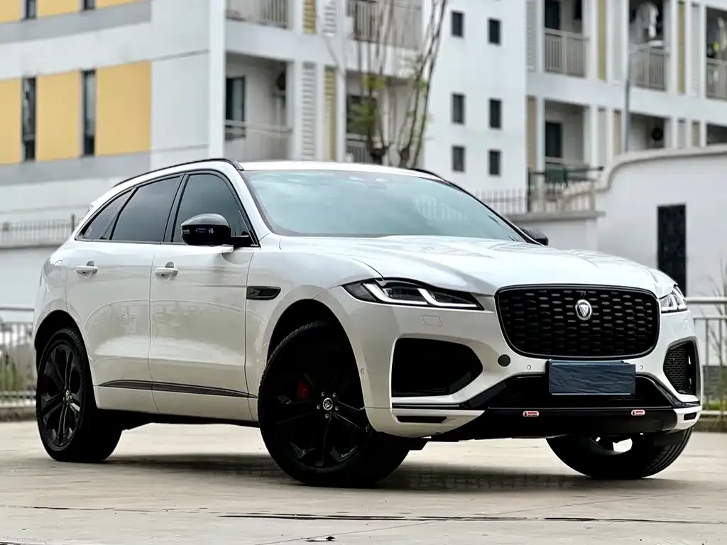 Jaguar F-PACE — фото 5