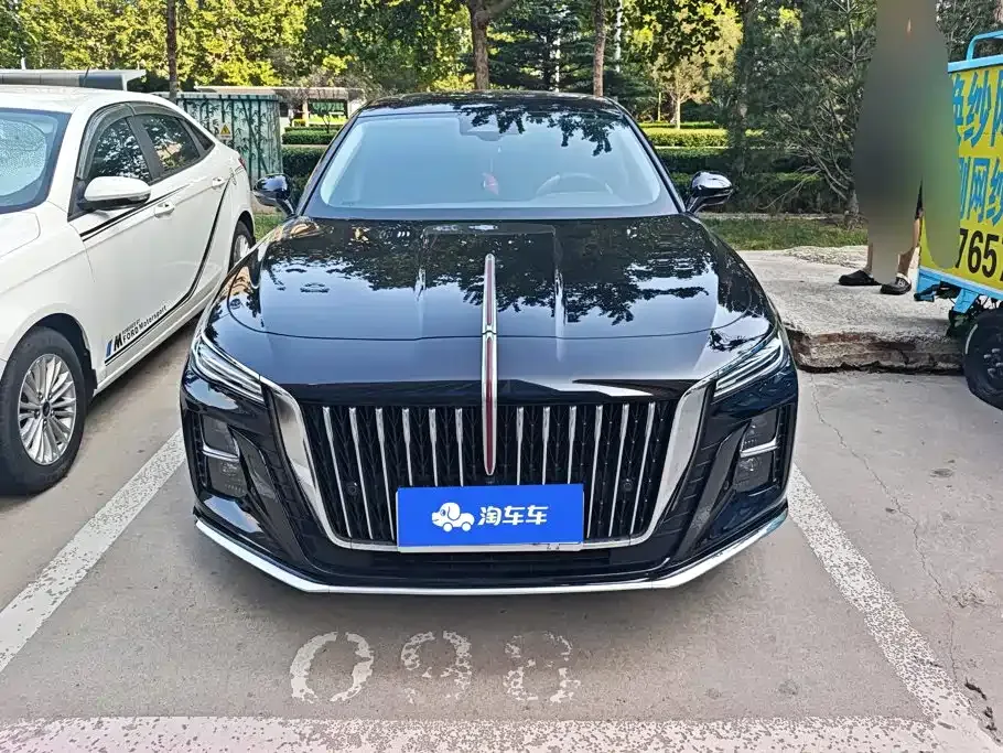 Hongqi H5 — фото 6