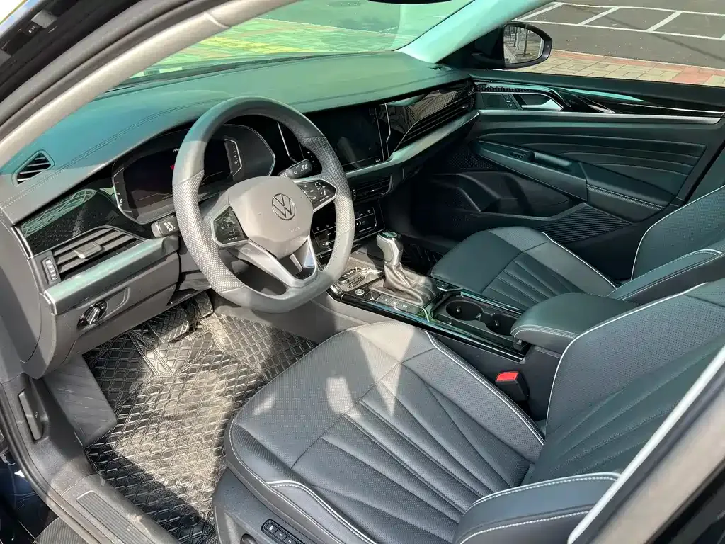 Volkswagen Passat — фото 4