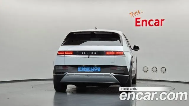 Hyundai Ioniq5 — фото 3