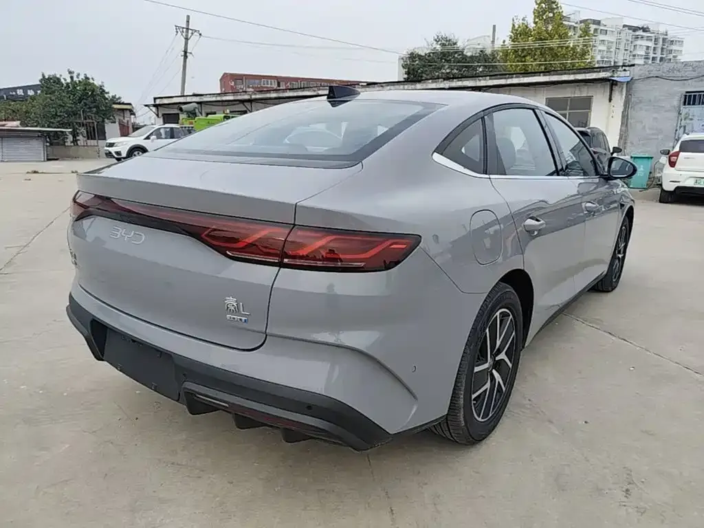 BYD Qin L — фото 3