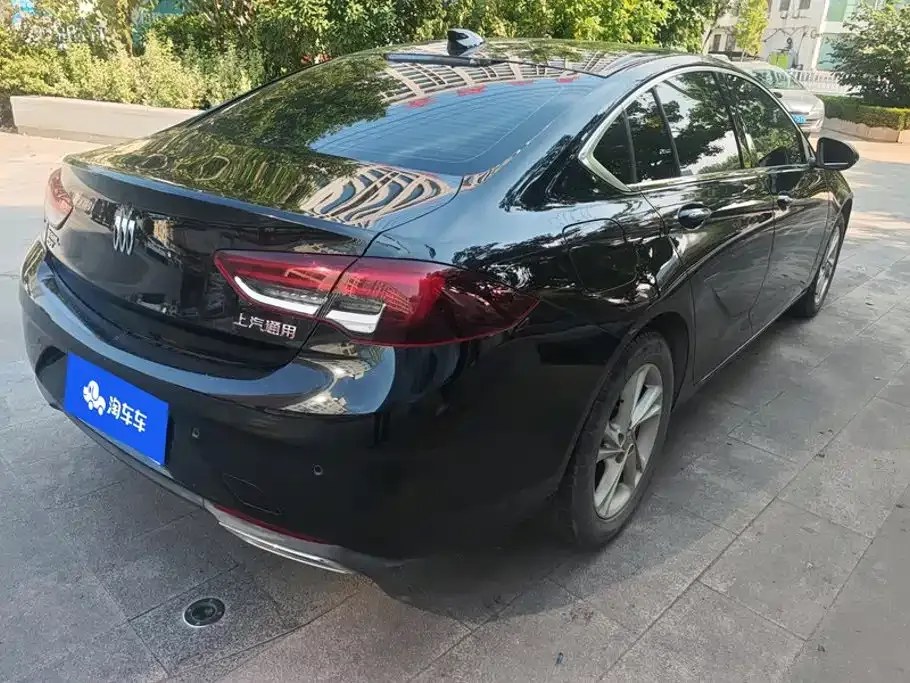 Buick Regal — фото 10