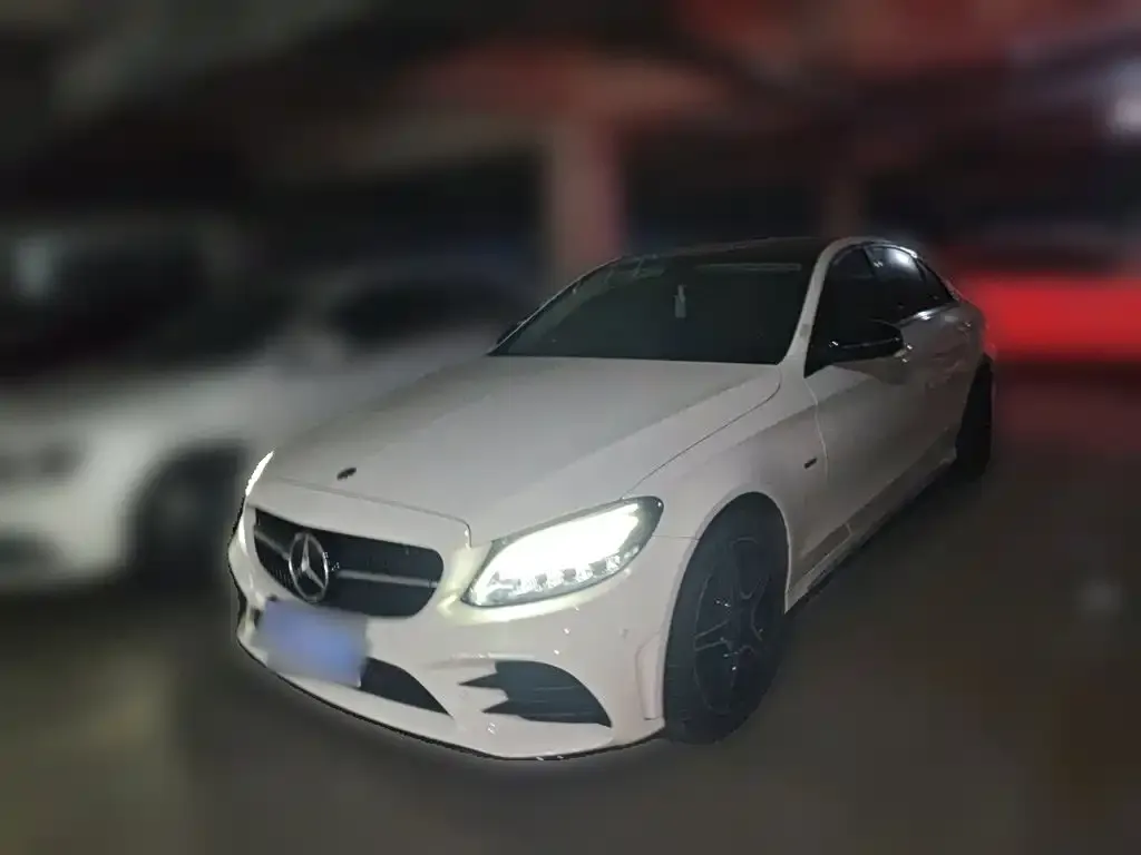 Mercedes-Benz C-Class — фото 1