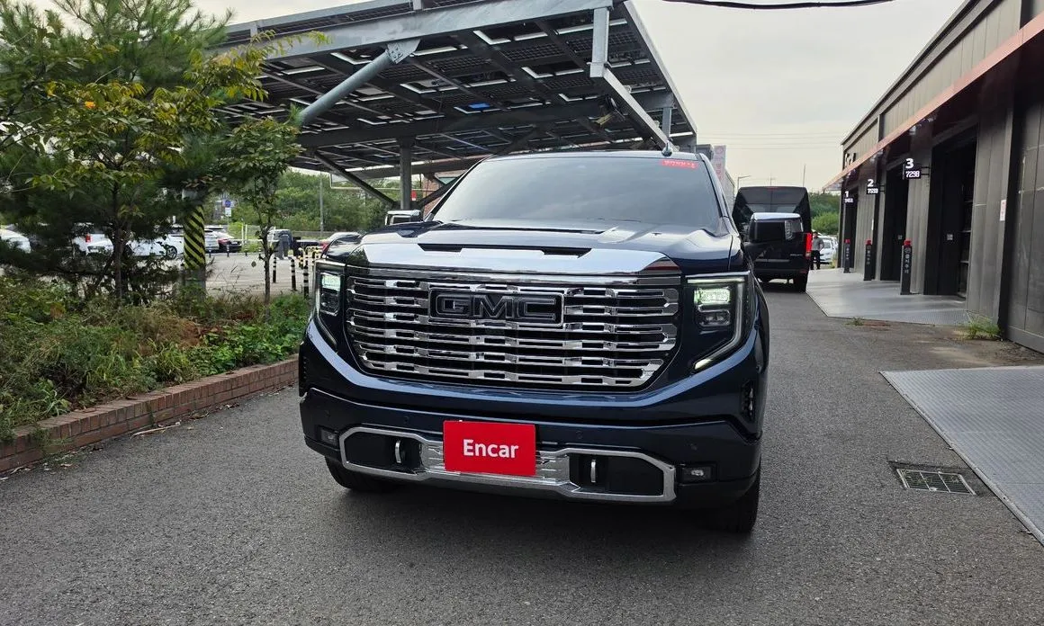 GMC Sierra — фото 10