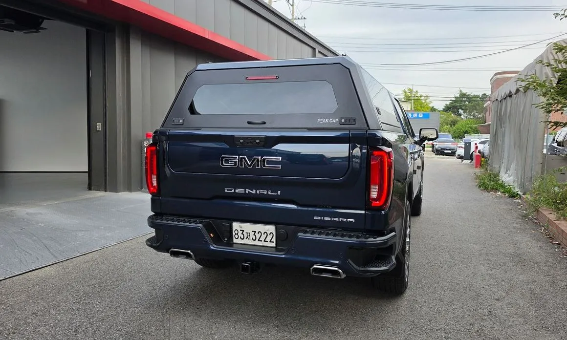 GMC Sierra — фото 9