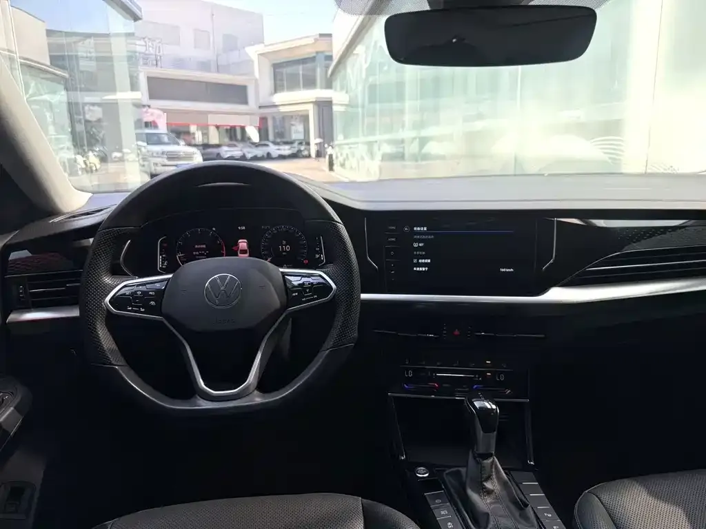 Volkswagen Passat — фото 9
