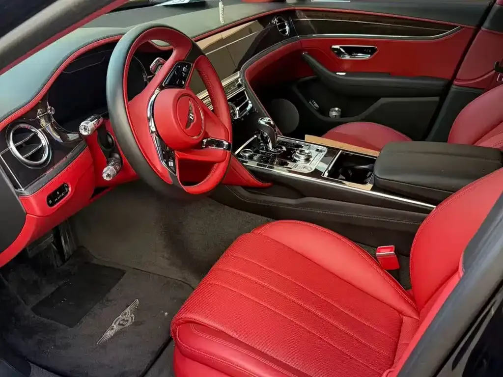 Bentley Flying Spur — фото 4