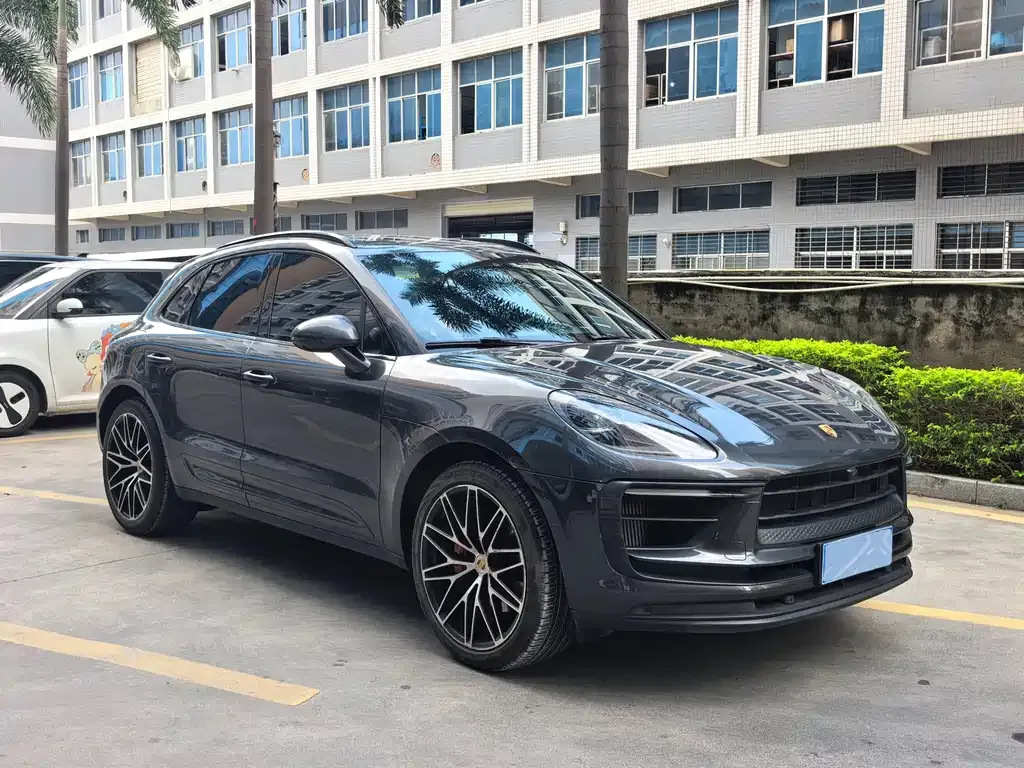 Porsche Macan — фото 9