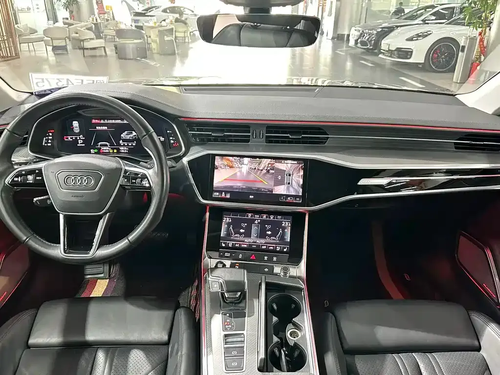 Audi A7 — фото 8