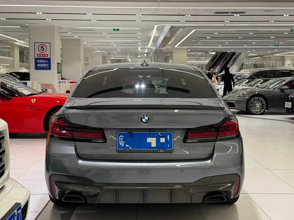 BMW 5 Series (Import) — фото 3
