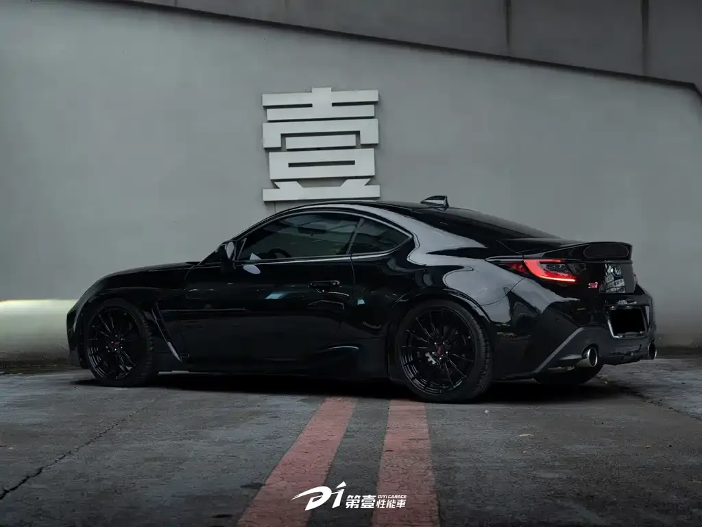 Subaru BRZ — фото 8