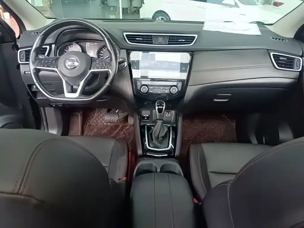 Nissan Qashqai — фото 5