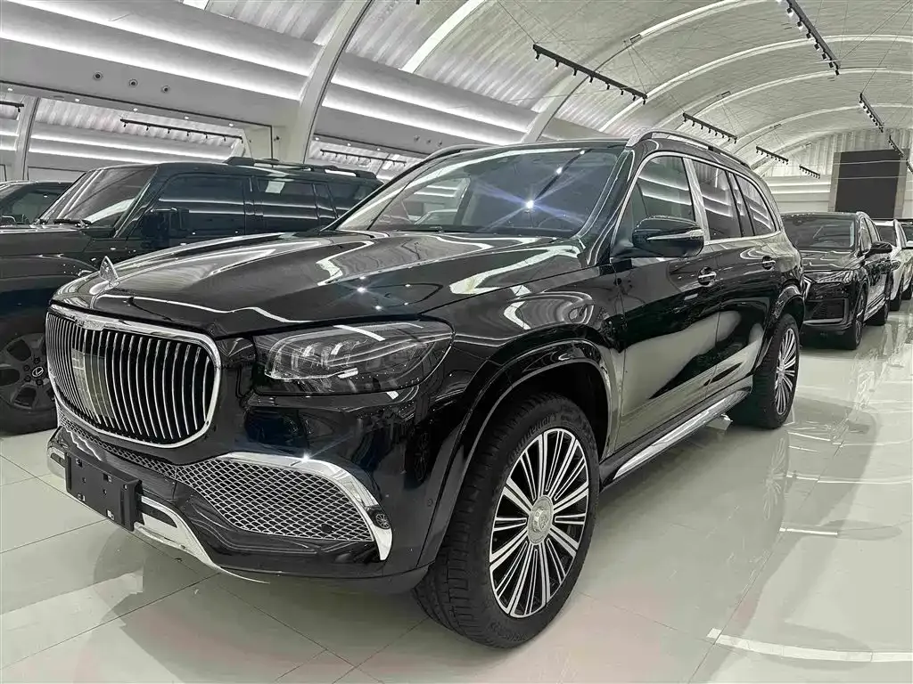Mercedes-Benz GLS — фото 1
