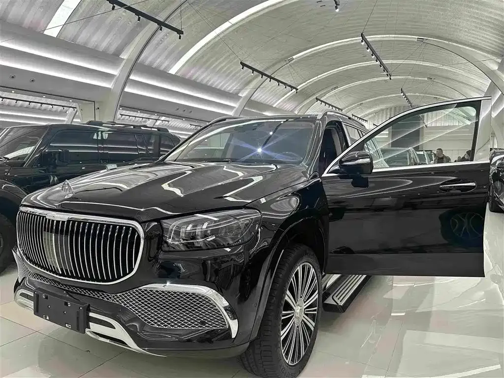 Mercedes-Benz GLS — фото 7