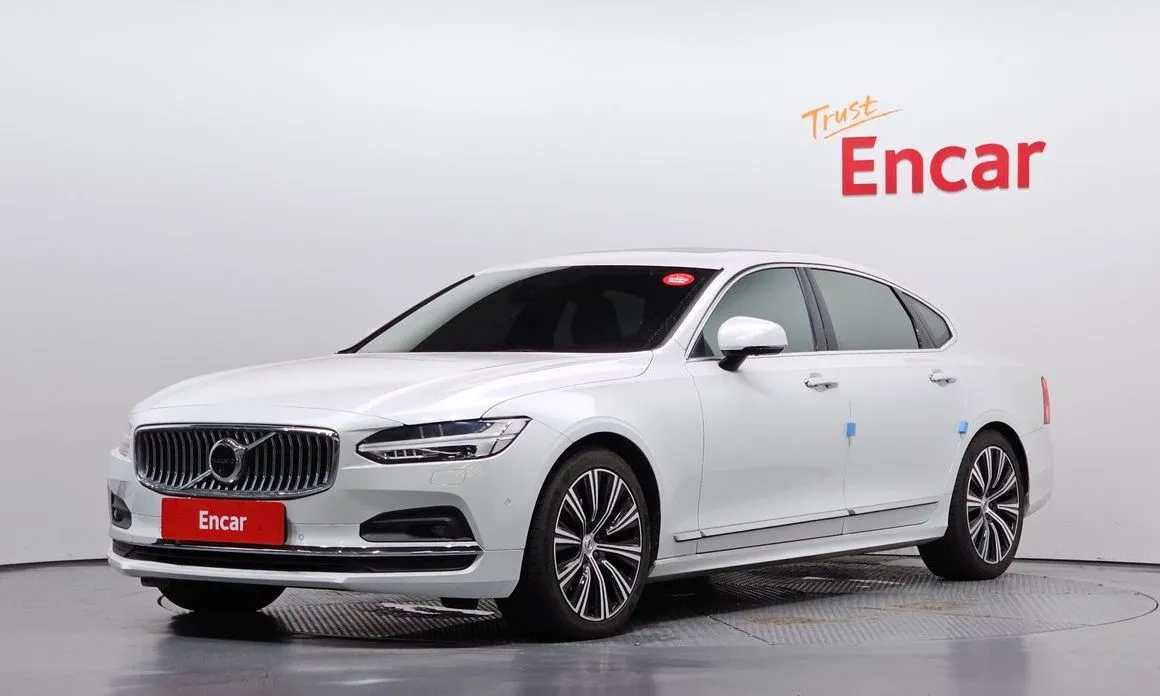 Volvo S90 — фото 1