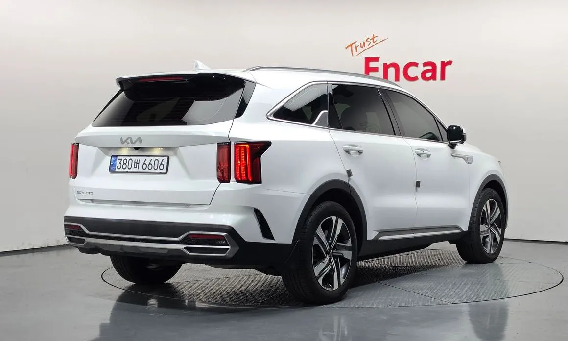 Kia Sorento — фото 4
