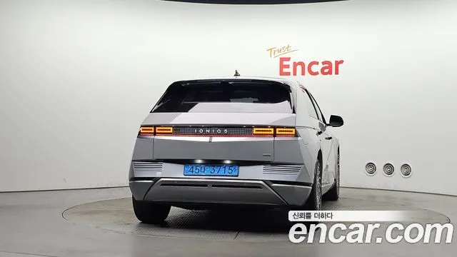 Hyundai Ioniq5 — фото 4