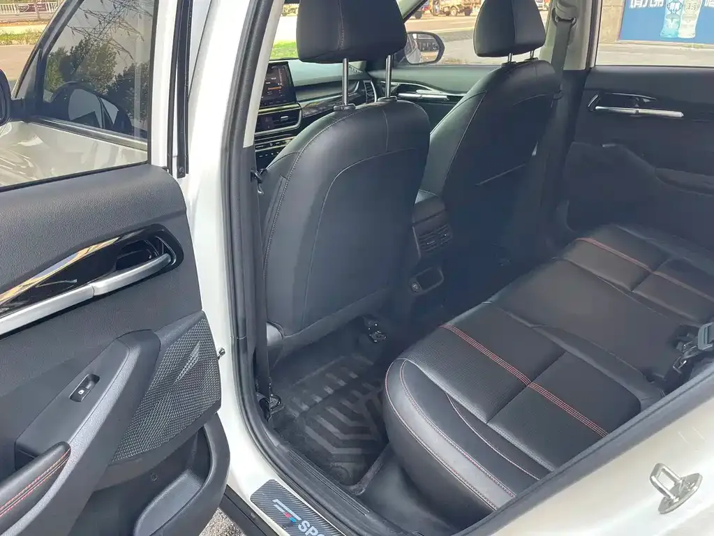 Kia KX3 — фото 2