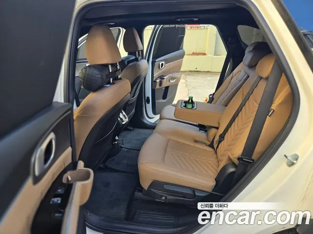 Kia Sorento — фото 8