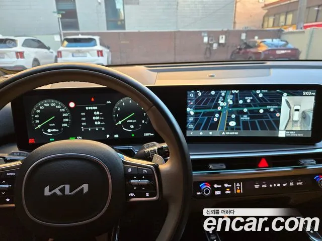 Kia Sorento — фото 5