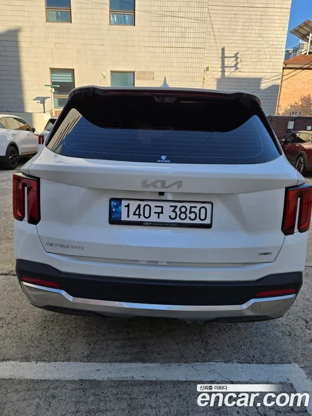 Kia Sorento — фото 9