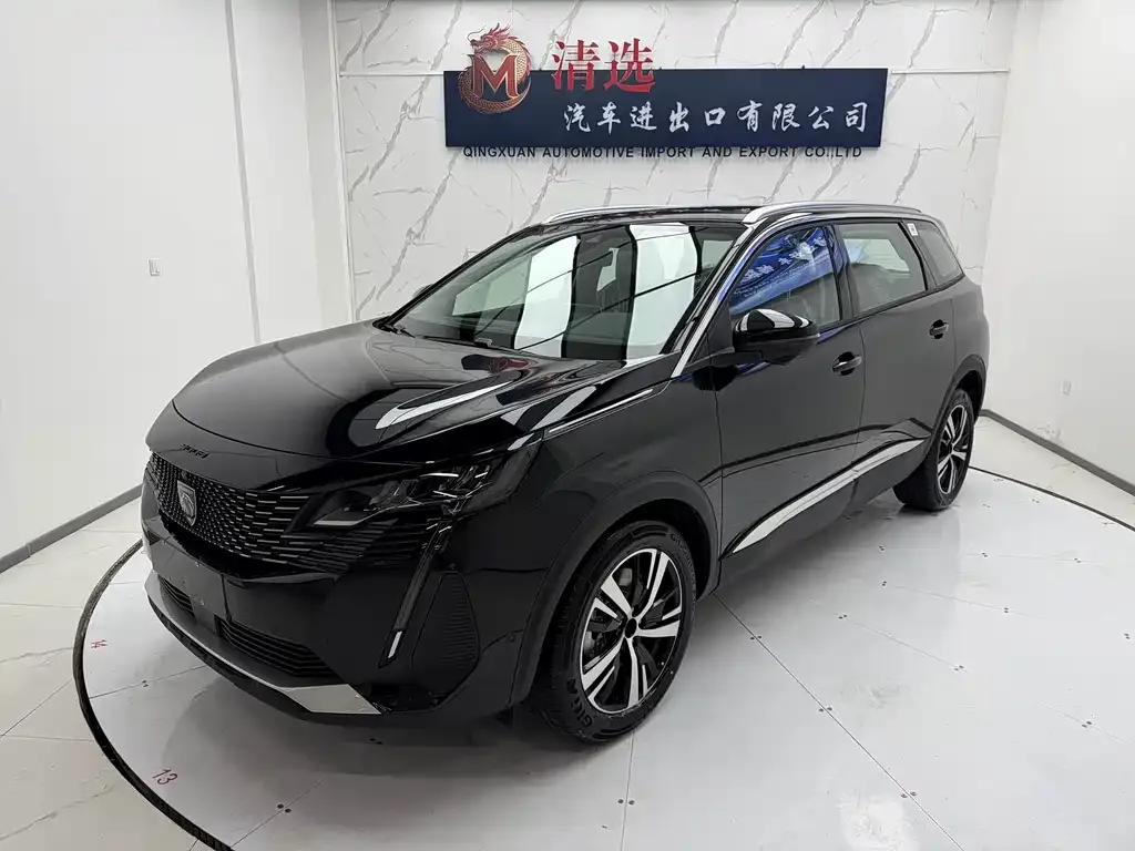 Peugeot 5008 — фото 1