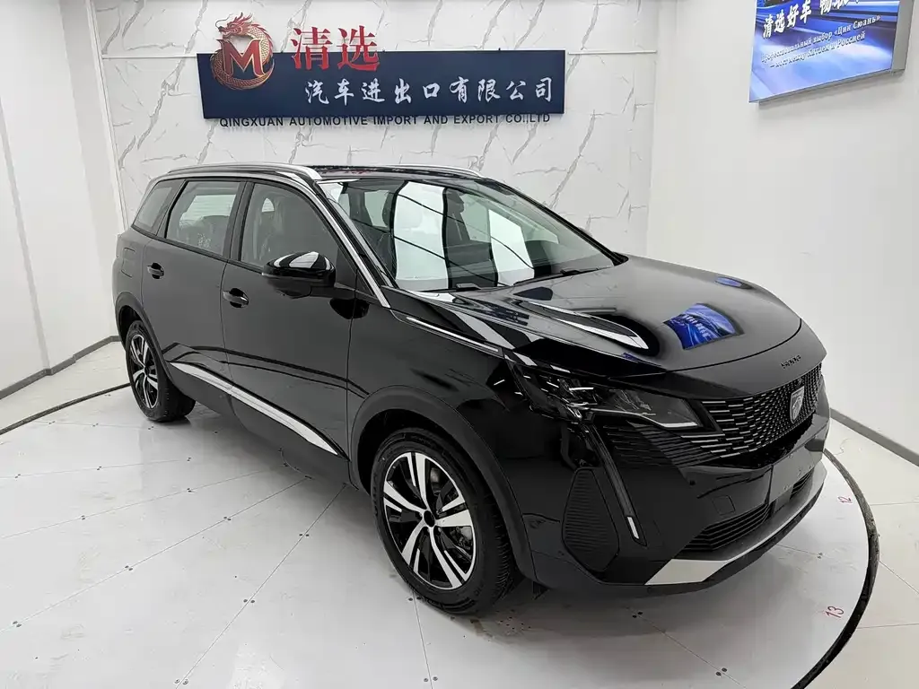 Peugeot 5008 — фото 10