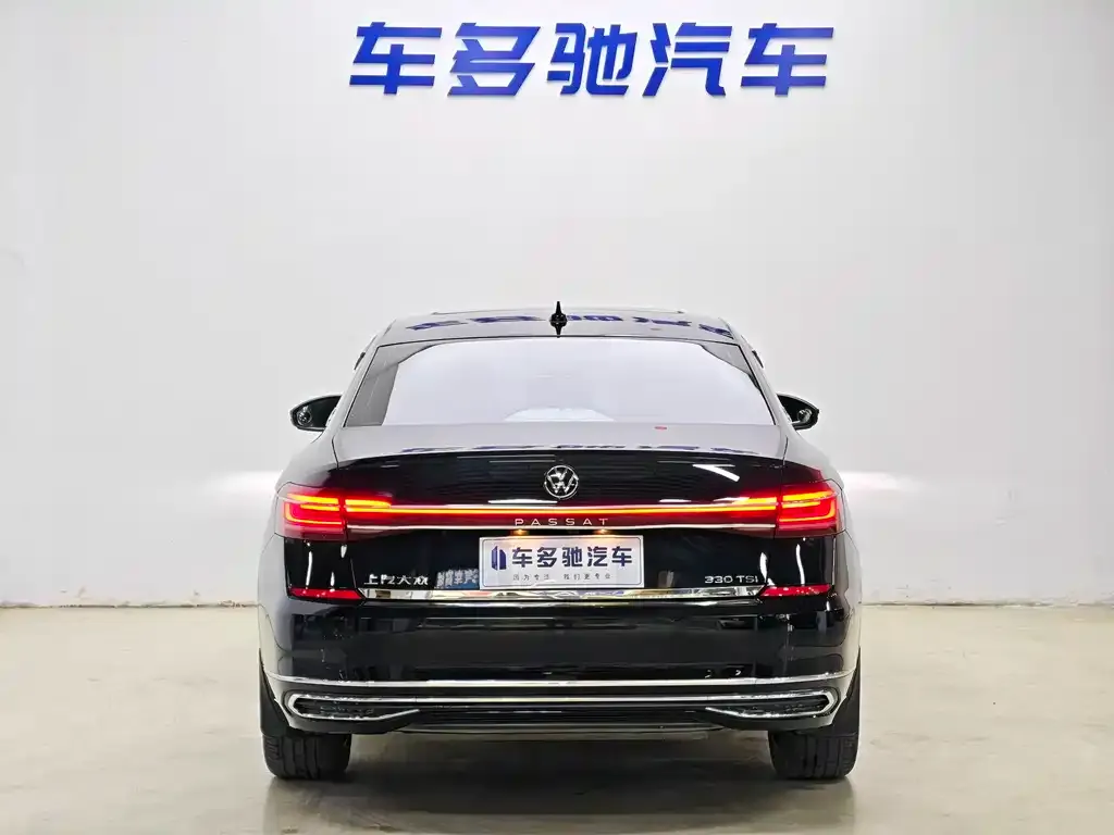 Volkswagen Passat — фото 3