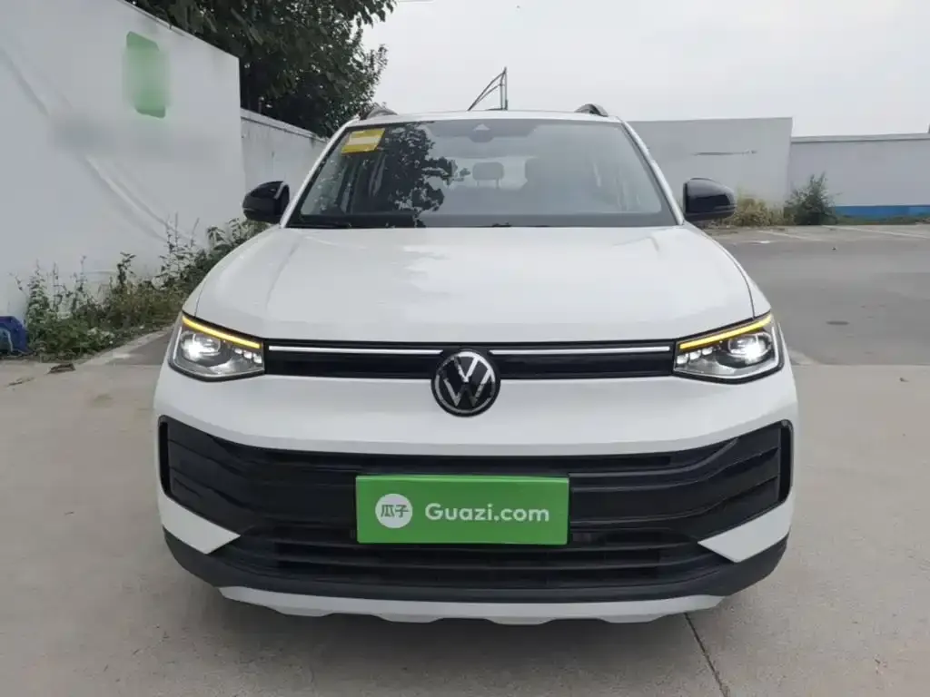 Volkswagen Tharu — фото 3