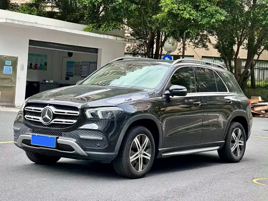 Mercedes-Benz GLE (Import) — фото 1