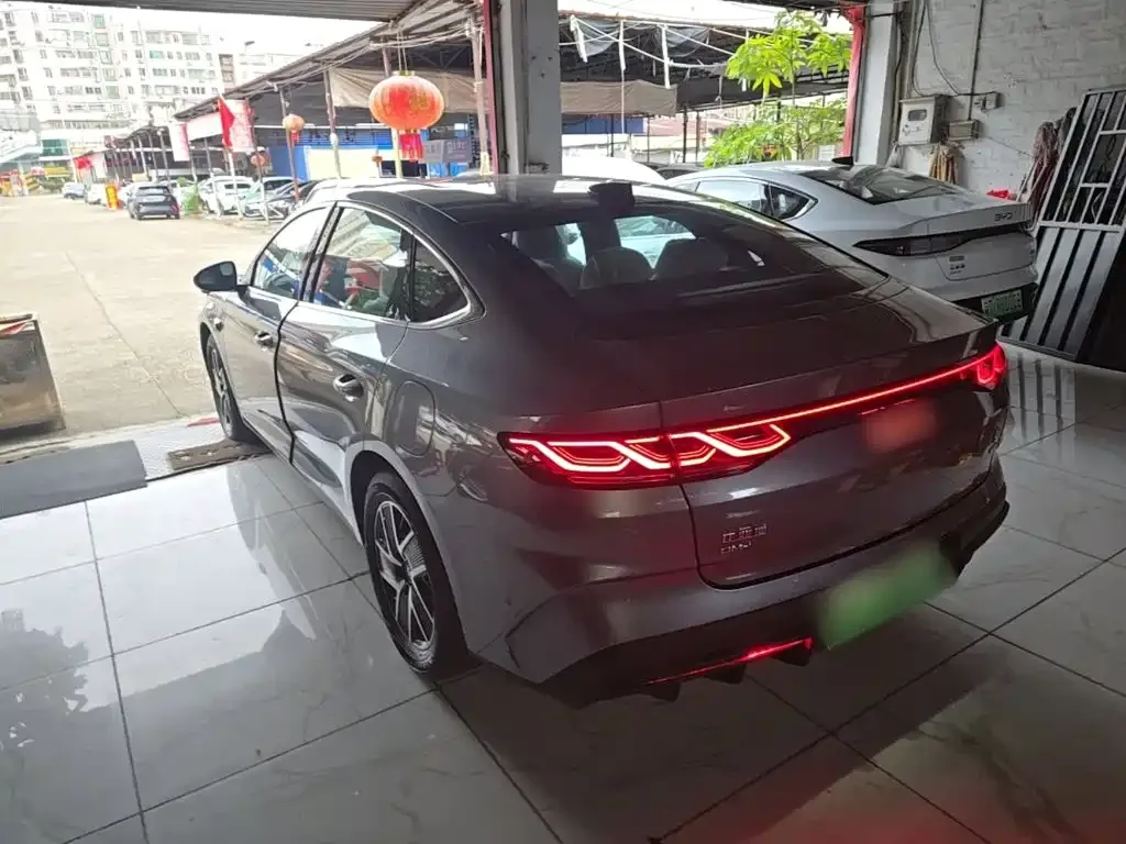 BYD Qin L — фото 3