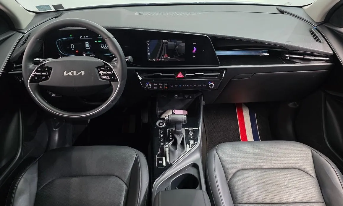 Kia Niro — фото 10