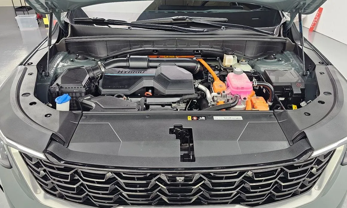 Kia Sorento — фото 9