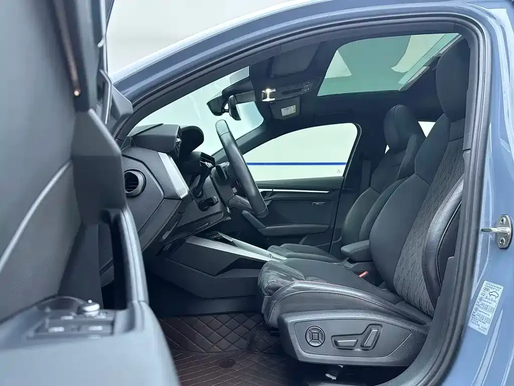 Audi A3 — фото 10