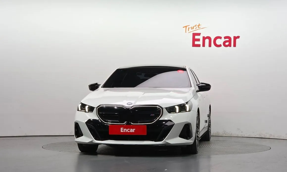 BMW i5 — фото 2