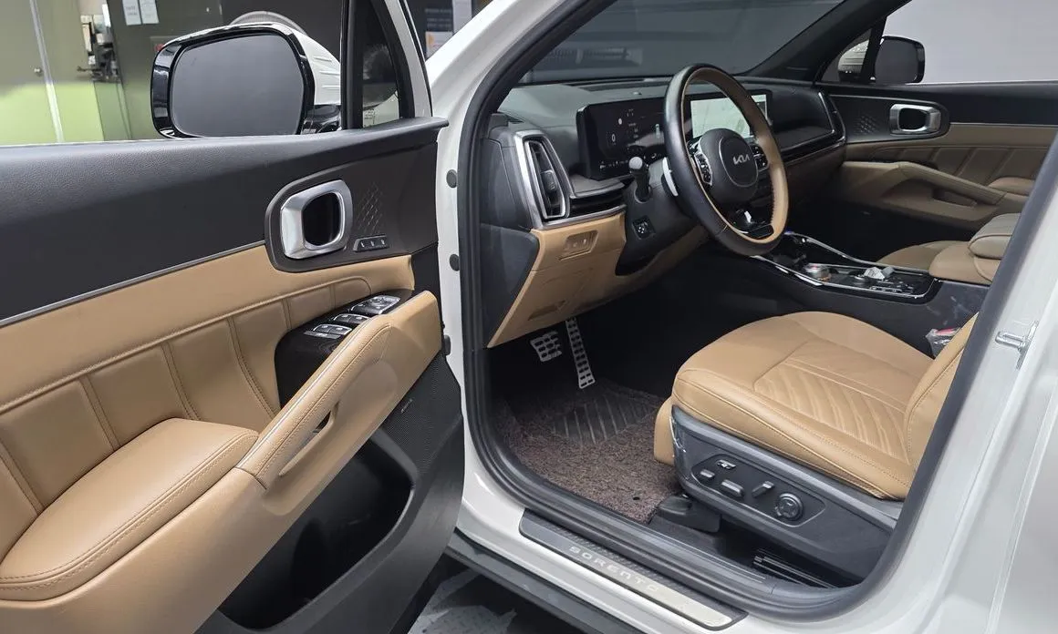 Kia Sorento — фото 6